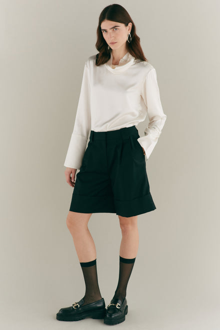 Black Wool Tailored Short