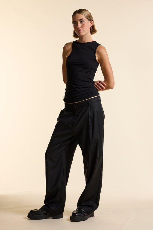 Black Wool Pleated Hipster Trouser
